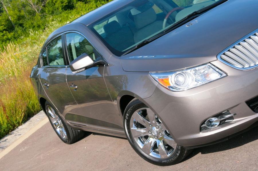 Детали экстерьера Buick LaCrosse 2010 года  (NA) (фото 58 из 121)